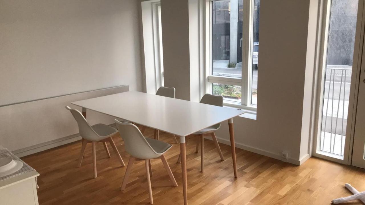 Big Room In Shared Apartment With King Size Bed Kopenhagen Bagian luar foto